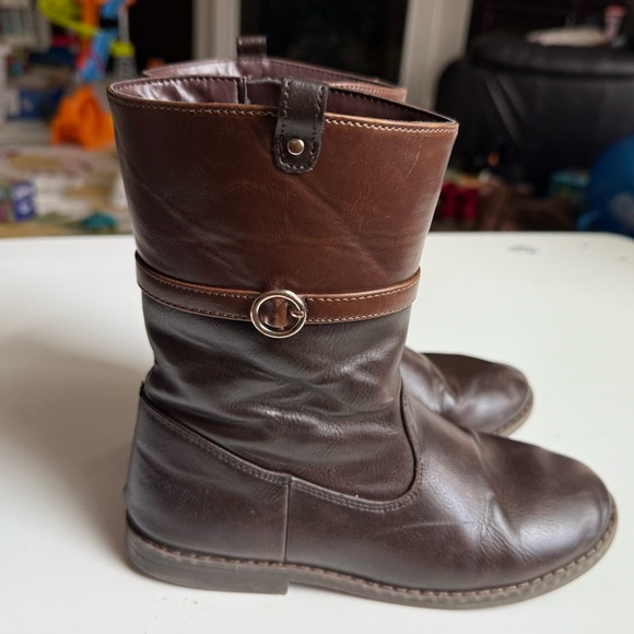 Gymboree Brown Kids Boots - Picture 2 of 8